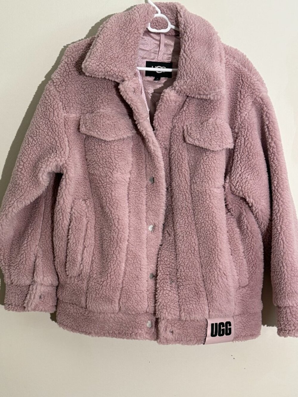 UGG Frankie Sherpa Trucker Jacket in Ashen Rose | Small
